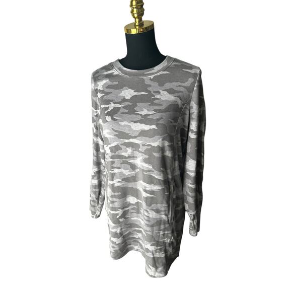 Athleta Gray Camo Dress Large | Activewear Athleisure Pockets | Cozy Functional - Picture 3 of 8